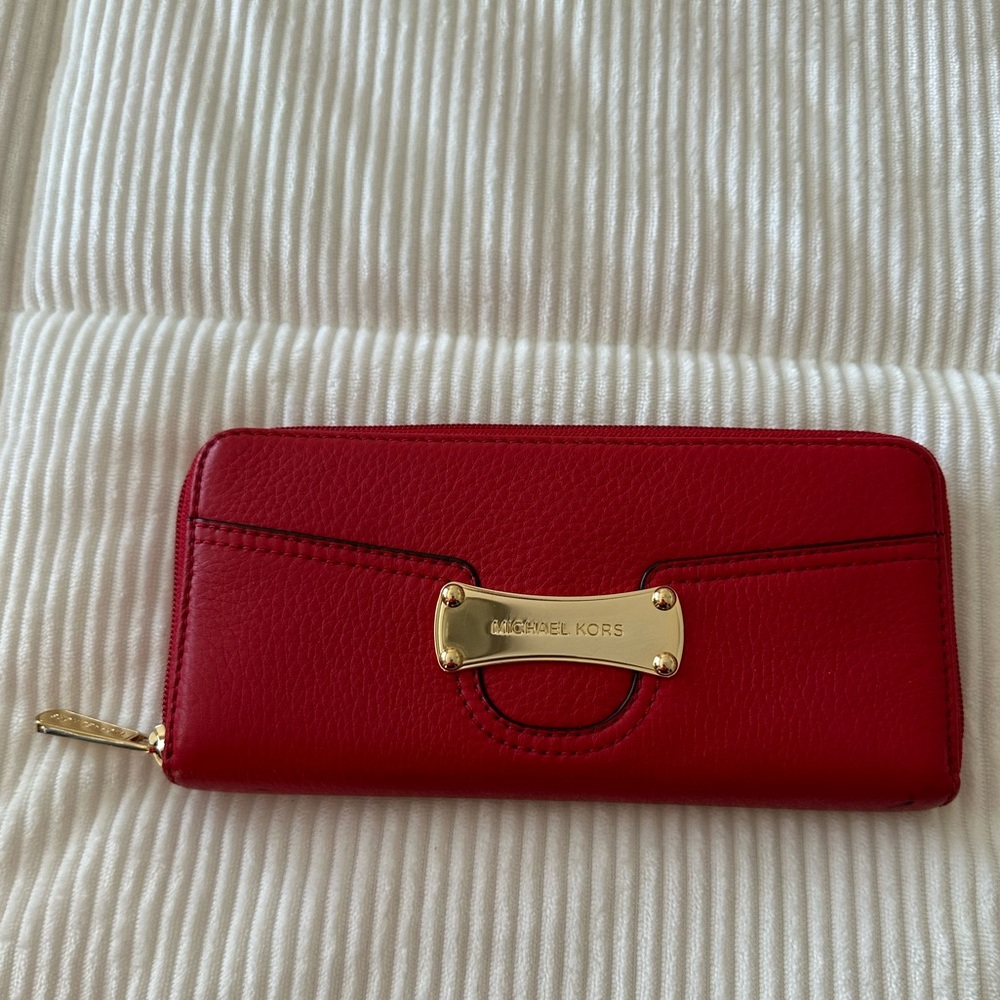 Micheal kors wallet